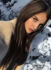 Cazibeli genç hatun Alarcin