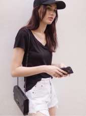 Cazibeli saksocu bayan Nilgün