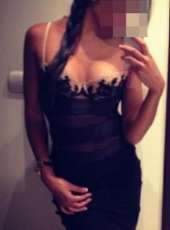 Cazibeli tecrübeli bayan Güher