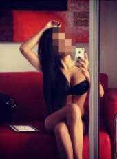 Cazibeli tecrübeli bayan Güher