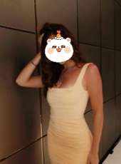 Çekici deneyimli kadın Banu