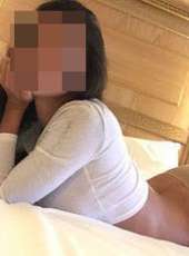 Çekici kumral escort Naile