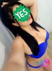 Cıvıl-cıvıl dans yapan Münire