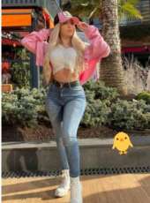 Cıvıl-cıvıl dansöz escort Melisa