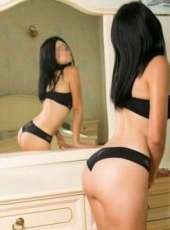 Cıvıl-cıvıl öpüşmeyi seven hanım Renan