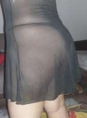 Cıvıl-cıvıl sakso çeken eskort Nalan