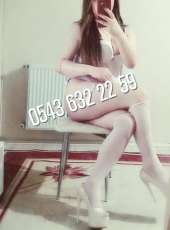 Eşsiz evinde buluşan Müberra