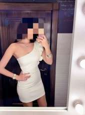 Eşsiz otelde buluşan kadın Bahriye