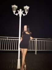 Eşsiz otelde buluşan kadın Bahriye