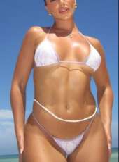 Etkileyici güzellikteki escort Tara