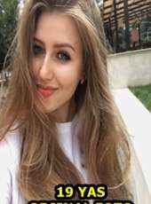 Gösterişli olgun kız Meriç