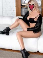 Güzel evinde buluşan eskort Afşar