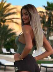 Güzel otelde buluşan escort Hediye