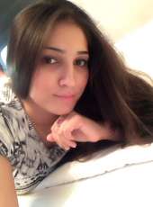 Güzel otelde buluşan escort Hediye