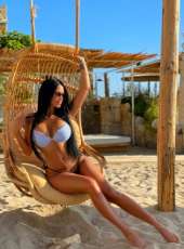 Kıvrak beyaz tenli hatun Bilge