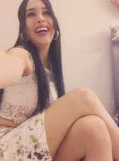 Kıvrak esmer hatun Ilknur