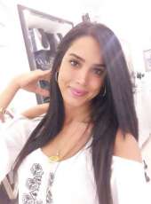 Kıvrak esmer hatun Ilknur