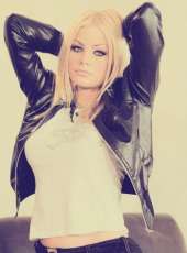 Seksapel öpüşmeyi seven hatun Aleyna