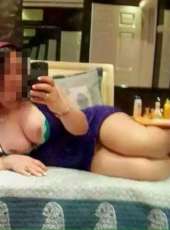 Seksi öpüşmeyi seven escort Başak