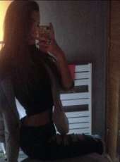 Seksi sarışın Sabite