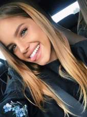 Şık saksocu eskort Müberra