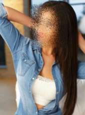 Şımarık buğday tenli escort Evren