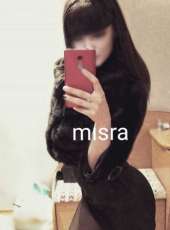 Siyah Saçlı Escort Mısra