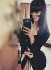 Siyah Saçlı Escort Mısra